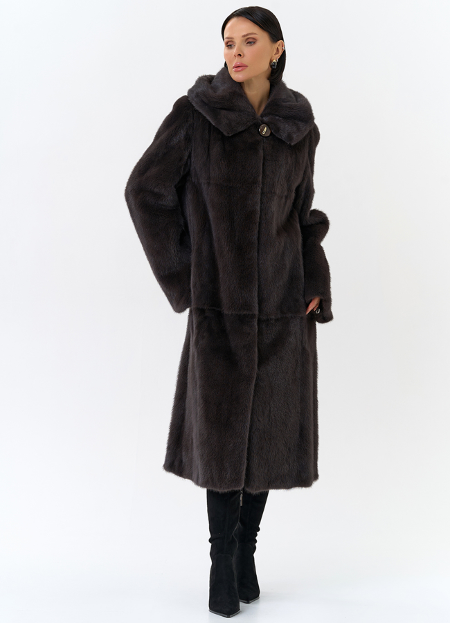 Женская шуба из меха норки  капюшоном модель № 24811 в кредит