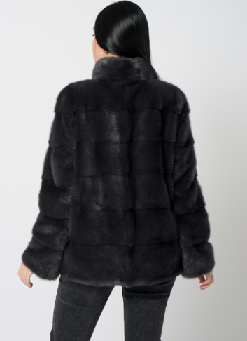 Куртка из норки в сером цвете Куртка из норки в сером цвете