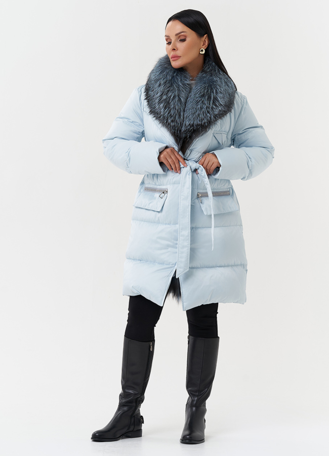 Пуховик с капюшоном из меха лисы модель № 28570 меха малина