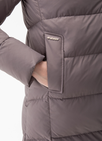 Комбинированный женский пуховик с капюшоном