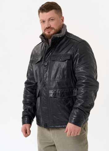 Куртка из натуральной кожи с воротником стойкой
