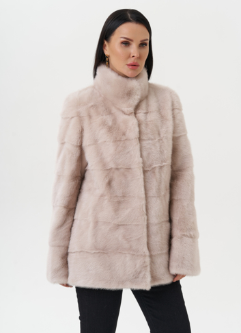 Светлая норковая шуба с воротником стойкой Светлая норковая шуба с воротником стойкой