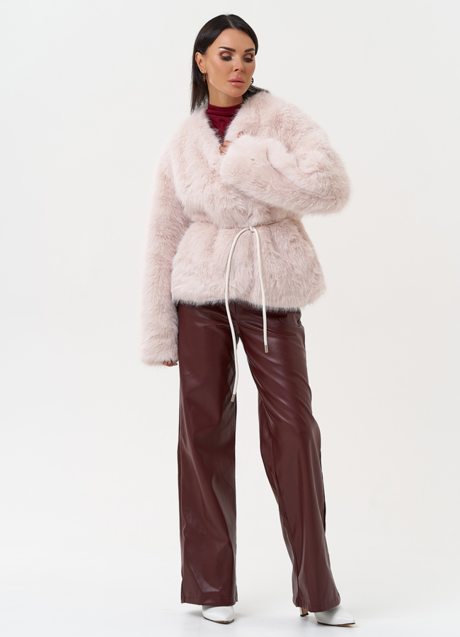 Куртка из эко меха персикового цвета модель № 31259 универмаг малина