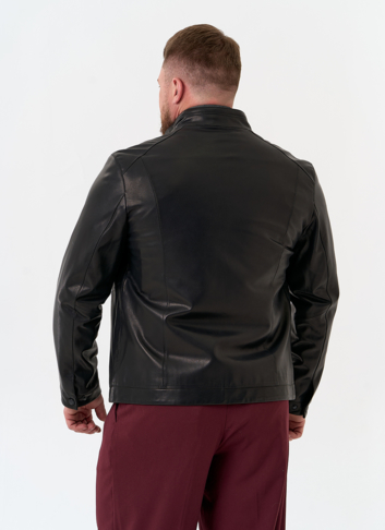 Мужская куртка из натуральной кожи черного цвета