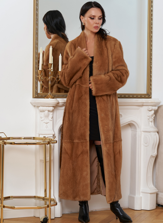 Женская длинная шуба из меха норки