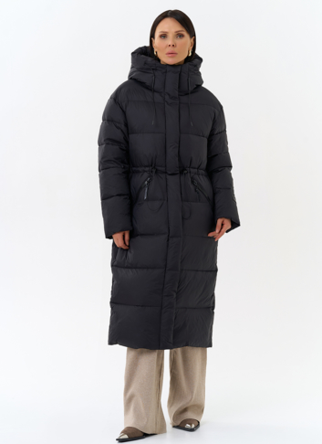 Женский пуховик черного цвета с капюшоном Женский пуховик черного цвета с капюшоном