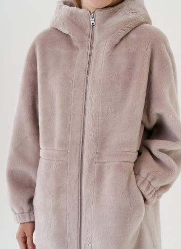 Пальто женское с капюшоном 