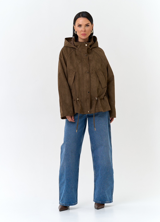 Женская утепленная куртка из эко замши с капюшоном модель № 32841 в кредит