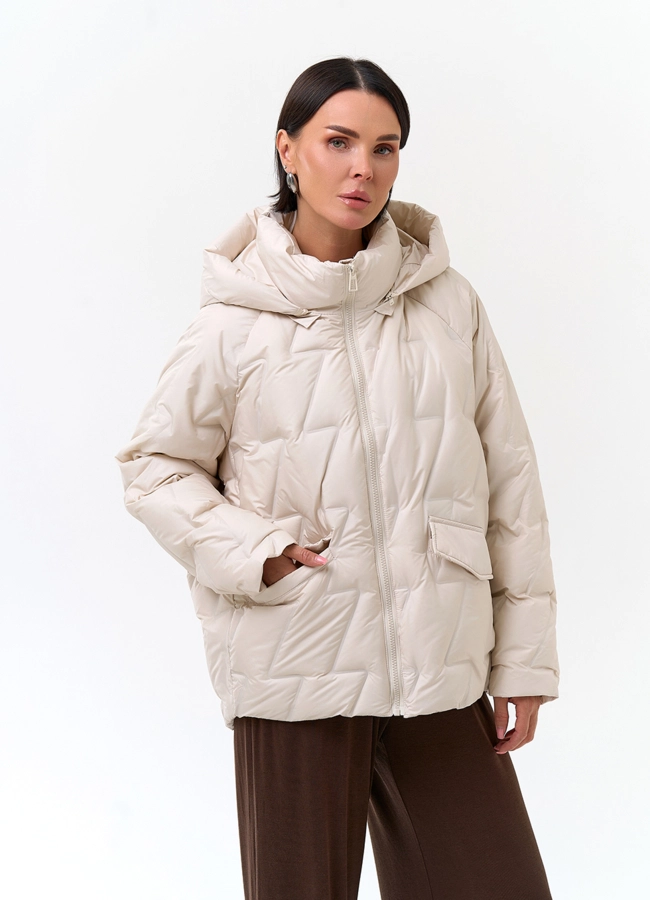 Женская куртка с капюшоном модель № 33830 меха малина