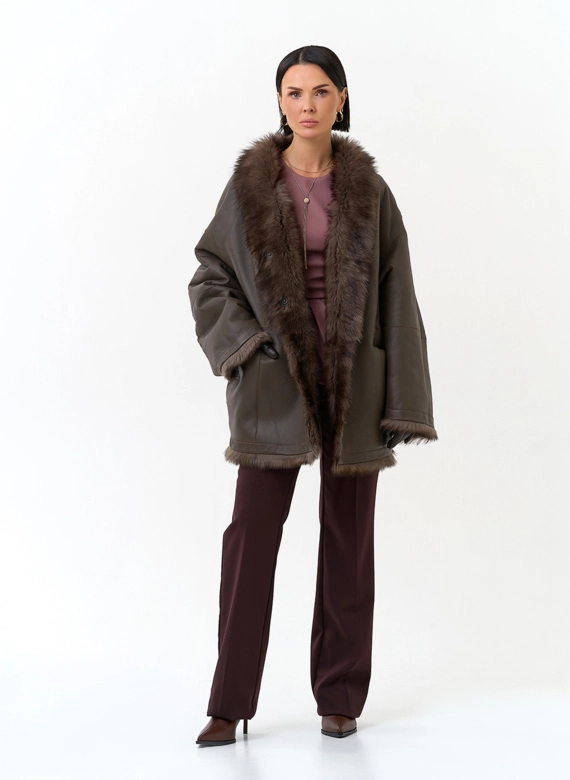Женская двухсторонняя дубленка фото