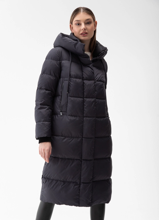 Пуховик женский с капюшоном  модель № 28010 меха малина