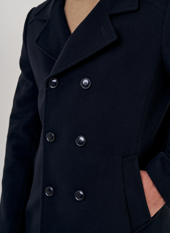 Мужское двубортное пальто 