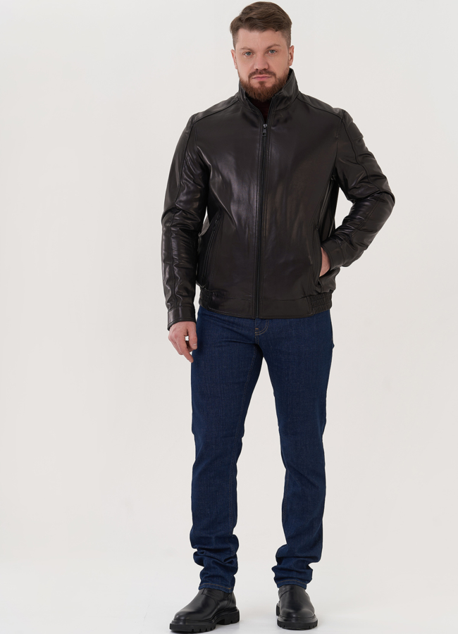 фото Мужская кожаная куртка черного цвета модель № 26923