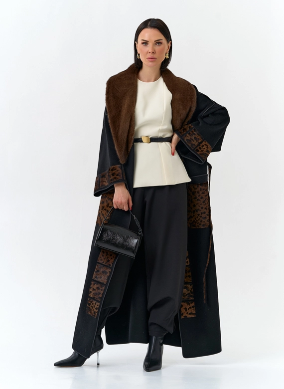 Женское длинное пальто с воротником из меха норки фото